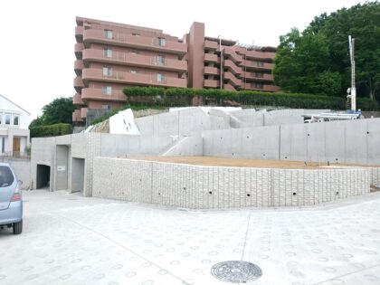 デックス (川崎市) の未完成物件- 更地の状態